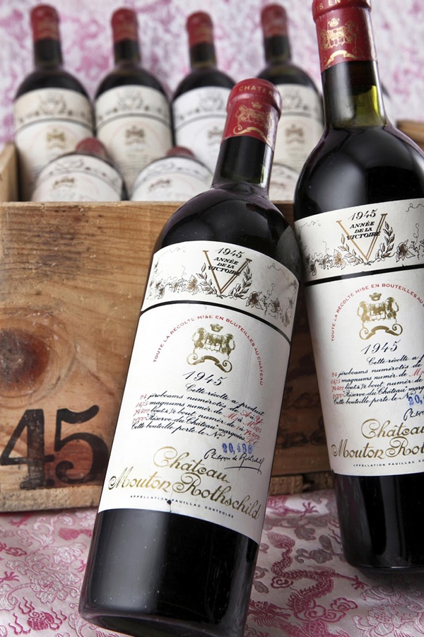 Jeroboam of Chateau Mouton-Rothschild 1945 – Top 2 rượu vang Pháp đắt nhất thế giới