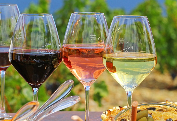 Rượu vang dễ uống hãy nghĩ đến vang ngọt của Ý